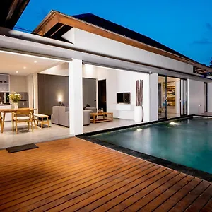 Villa Dedayuh, Seminyak (Bali)
